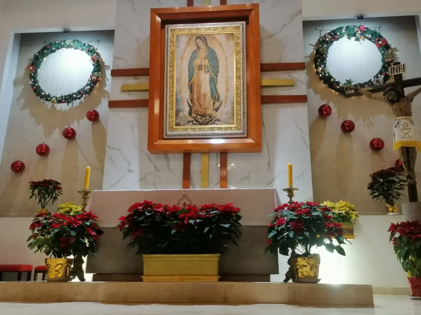Fachada de la iglesia